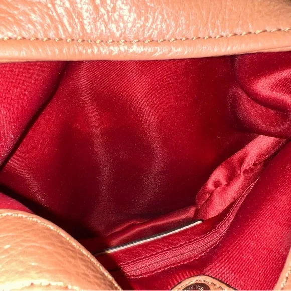 Coach Tan Leather Women's Bag - Picture 8 of 9